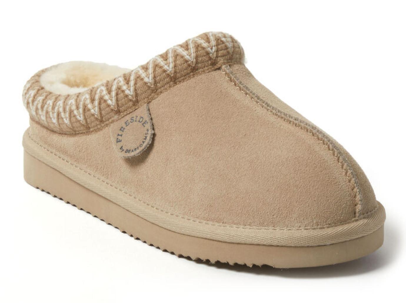 womens fireside by dearfoams greta genuine shearling clog with taping