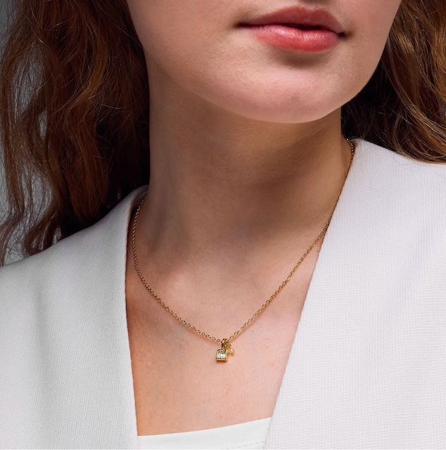 rocksbox everyday birthstone pendant